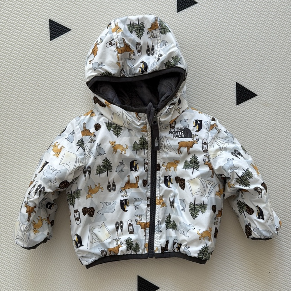 The North Face Perrito Reversible Hooded Jacket Gray Woodland Animals 3-6 Months - Picture 6 of 8